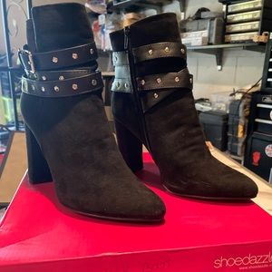Shoe dazzle women’s size 8.5 heeled boots worn once with box